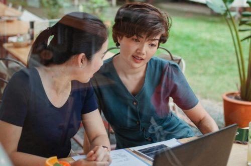 How B2B Brands Can Win More Business: Adopting Omnichannel Strategies and a Customer-Centric Focus